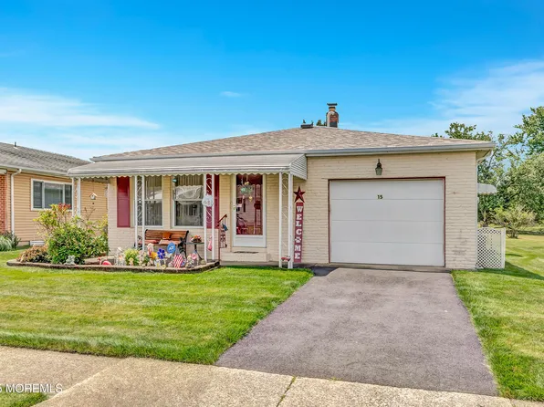 15 Rodhos Street, Toms River, NJ 08757