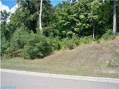 1st image of 108 Bluebird Cir