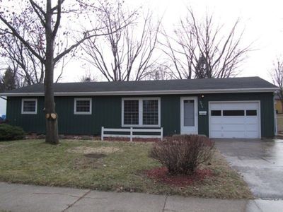 5917 Malabar Ln, Madison, WI, 53711