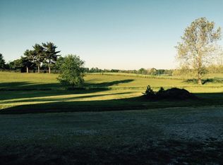 901 Walnut Hill Rd, Lexington, KY 40515