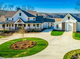 557 High Point Ln, Jasper, TN 37347
