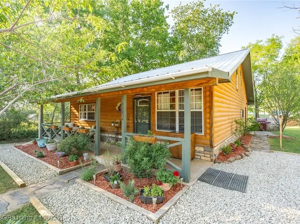 41034 E Madison St, Wister, OK 74966