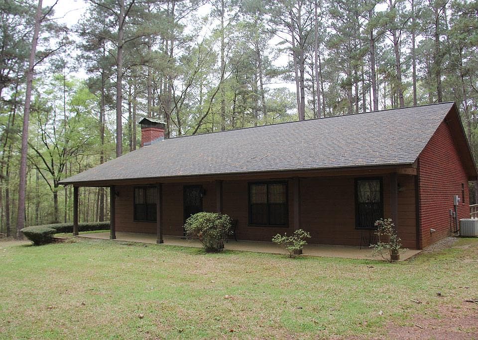 1st image of 205 Shoreline Dr