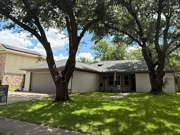 6804 Richfield Dr, North Richland Hills, TX 76182