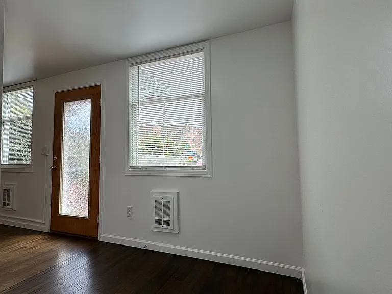1821 5th Ave N #1821 — Photo 4