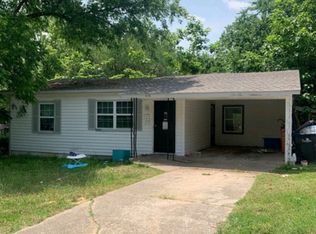 620 E Sears St, Denison, TX 75021