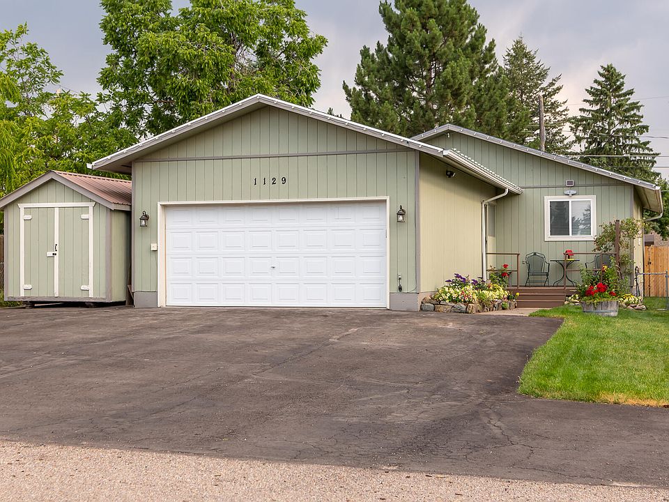 1129 12th St W, Columbia Falls, MT 59912 | Zillow