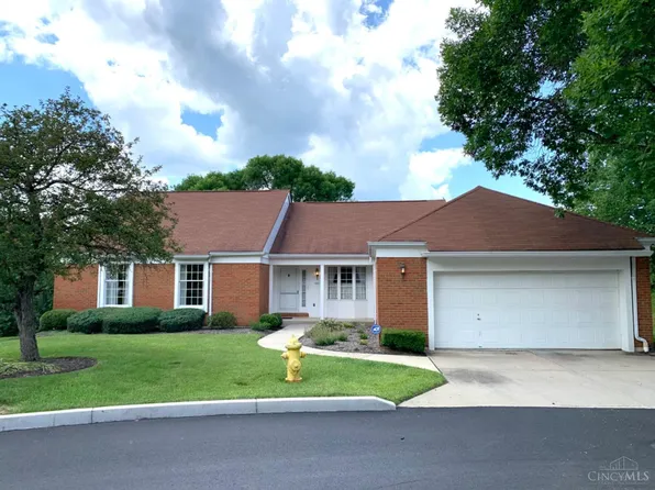 3001 Country Woods Ln, Cincinnati, OH 45248