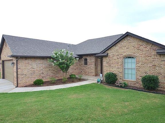 2nd image of 2504 SE 93rd