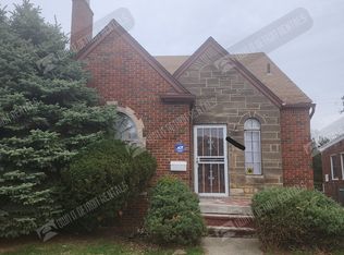 18458 Birwood St, Detroit, MI 48221