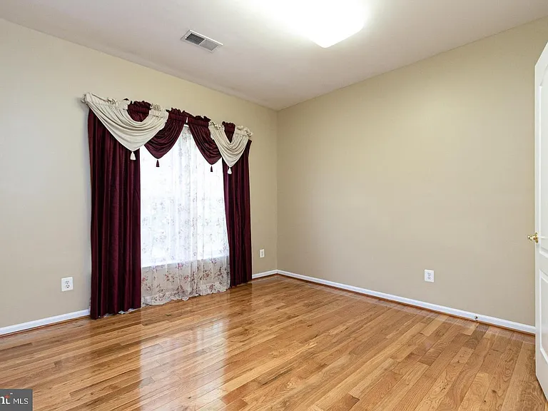13312 Scotch Run Ct — Photo 6