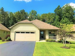 82 Springbrook Shores Dr, Elma, NY 14059
