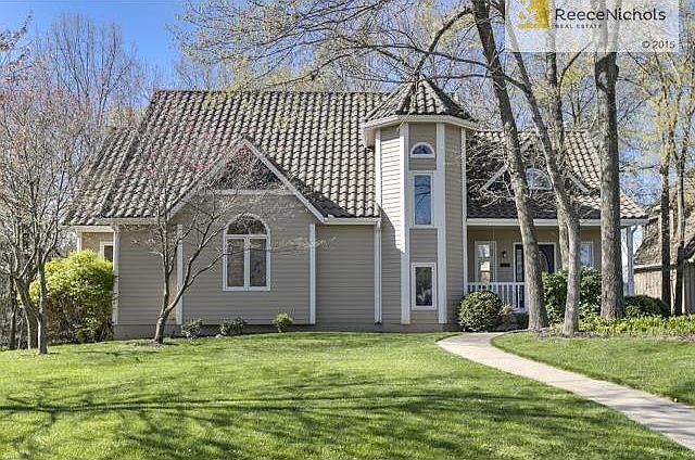 1st image of 5291 NE Ash Grove Ct