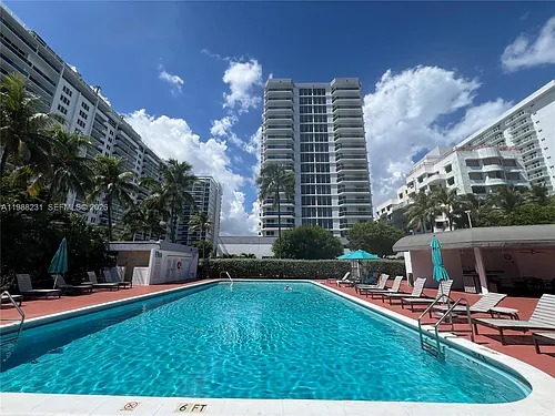 2401 Collins Ave #803 Photo 1
