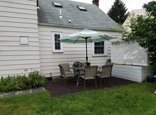 471 Sterling Pl, Ridgewood, NJ 07450