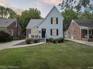 2931 N Vermont Ave, Royal Oak, MI 48073