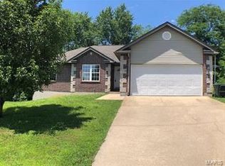 1209 Devonshire Ln, Rolla, MO 65401