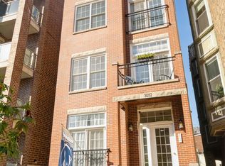 3052 N Sheffield Ave #3, Chicago, IL 60657