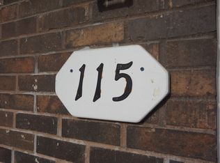 115 Redwood Rd, Columbia, MO 65203