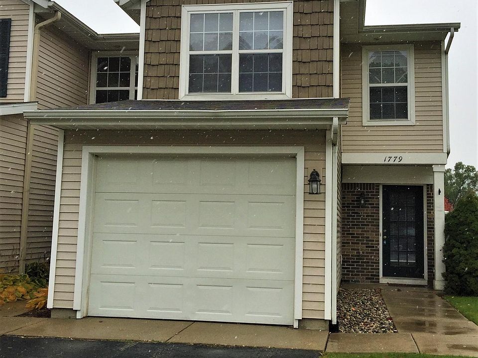 1st image of 1779 Park Trl NE #56