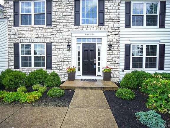 3rd image of 8822 Charleston Hill Ct