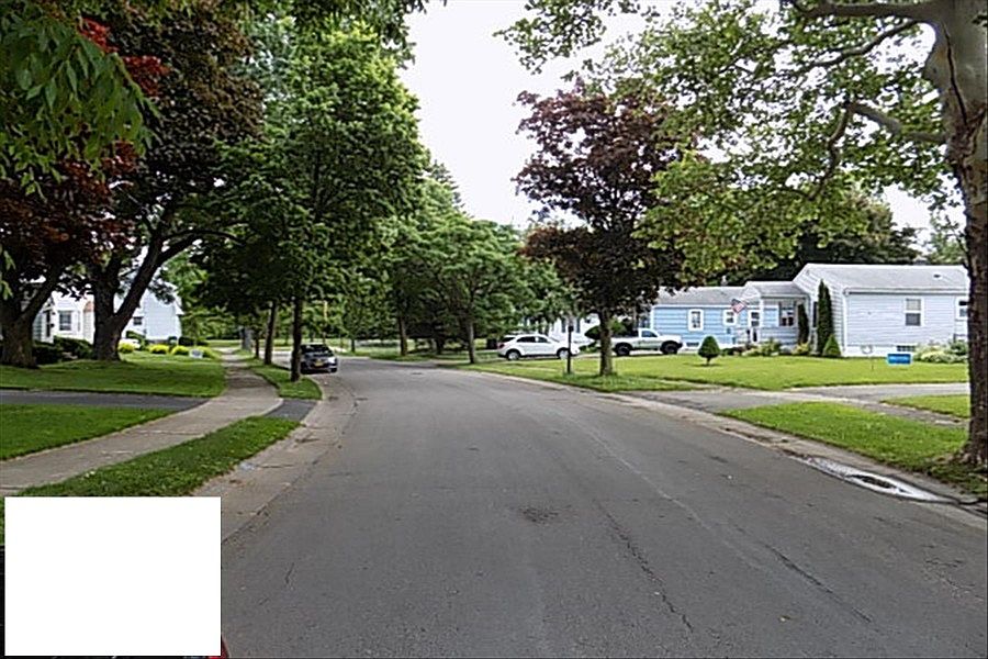 2nd image of 40 Vixette St