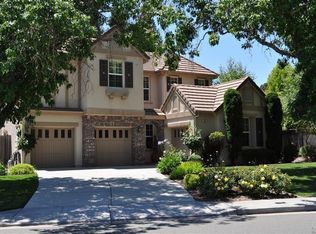 31 Palmer Dr, Novato, CA 94949