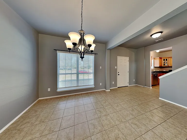 1200 Stacy Ct — Photo 6