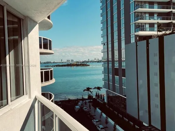 601 NE 23rd St APT 804, Miami, FL 33137