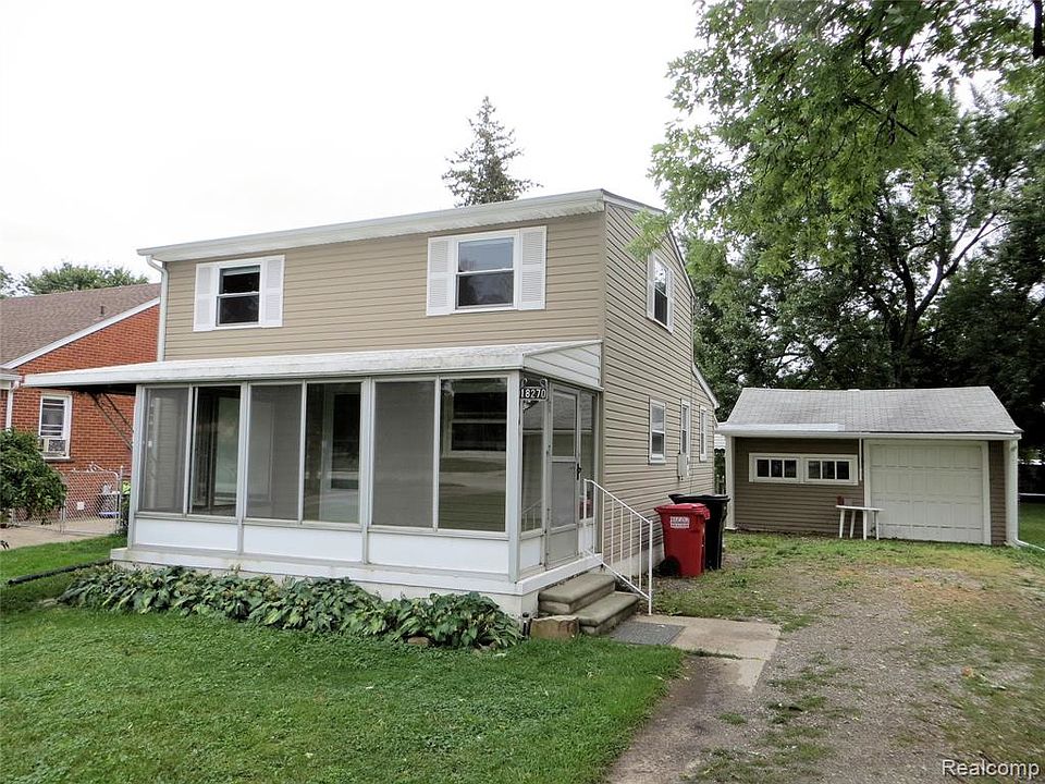 1st image of 18270 Sycamore St