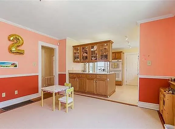 4938 Forest Ave — Photo 23