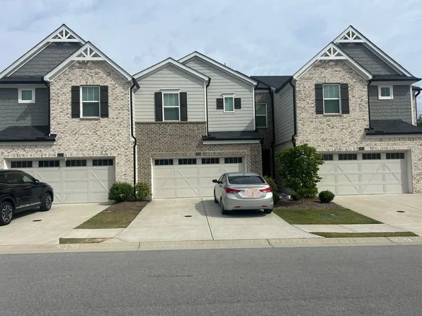 1040 Sunny Lake Dr, Lawrenceville, GA 30043