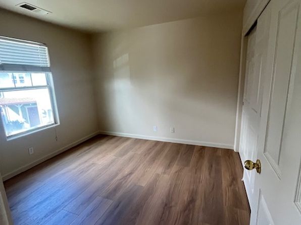 677 Gardenia Pl, Soledad, CA 93960