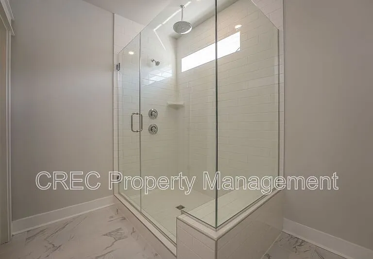 1205 Carnes Blvd — Photo 22