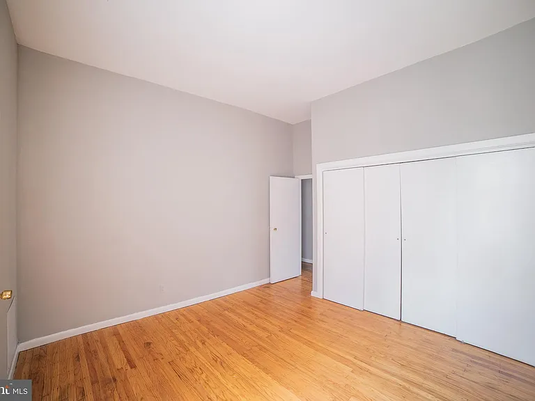 2108 Pine St #2F — Photo 9