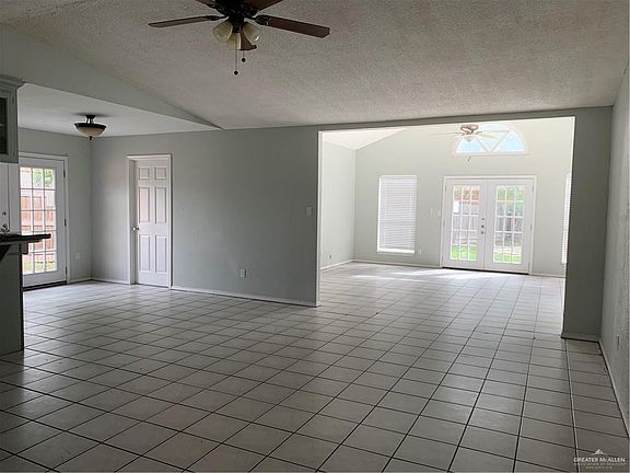 5th image of 2836 N 28th St