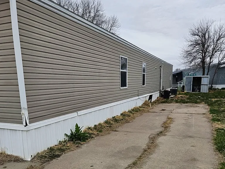 Kingswood Plaza MHC LLC — Photo 9