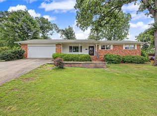 1308 W Birch Dr, Rogers, AR 72758