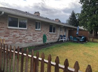 3048 Division St, Enumclaw, WA 98022