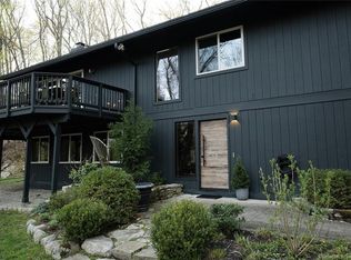 34 Saddle Hill Rd, Stamford, CT 06903