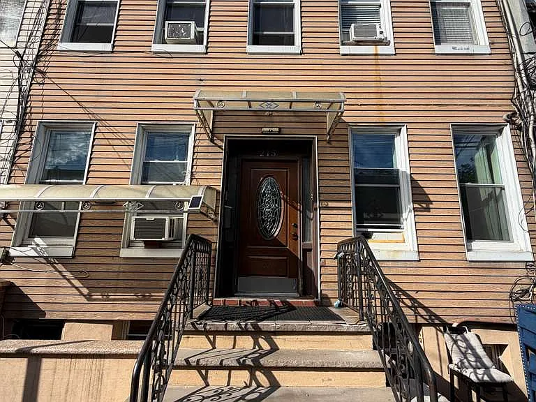 215 Saint Nicholas Ave #1L — Photo 24