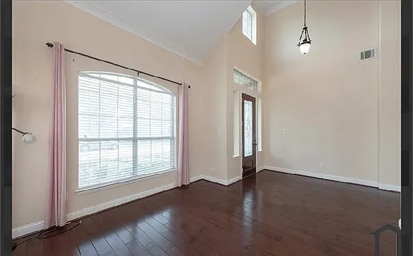 1125 Waterford Way — Photo 5