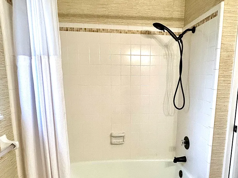 3851 Allenwood St — Photo 26