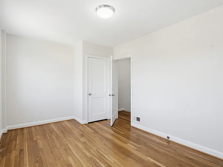 7536 Westfield Rd — Photo 18