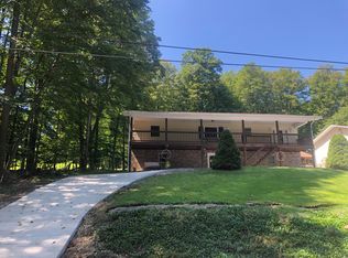 397 Crooked Island Rd, Du Bois, PA 15801