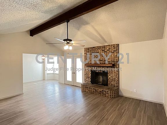 2nd image of 432 Live Oak Ln