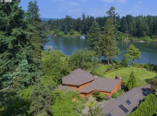 15545 NE Eilers Rd, Aurora, OR 97002