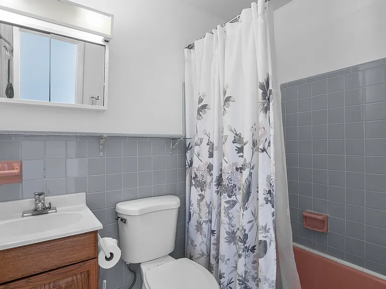 9412 Bellewood St — Photo 20
