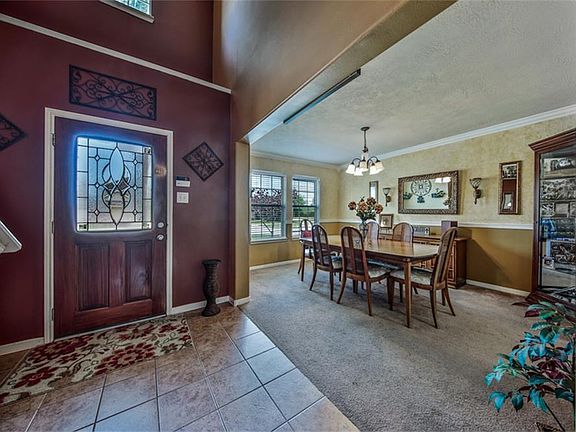 3rd image of 2905 San Marcos Dr
