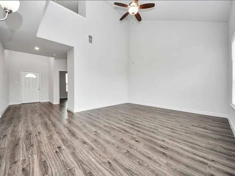 7638 Nevaeh Crest Path — Photo 9